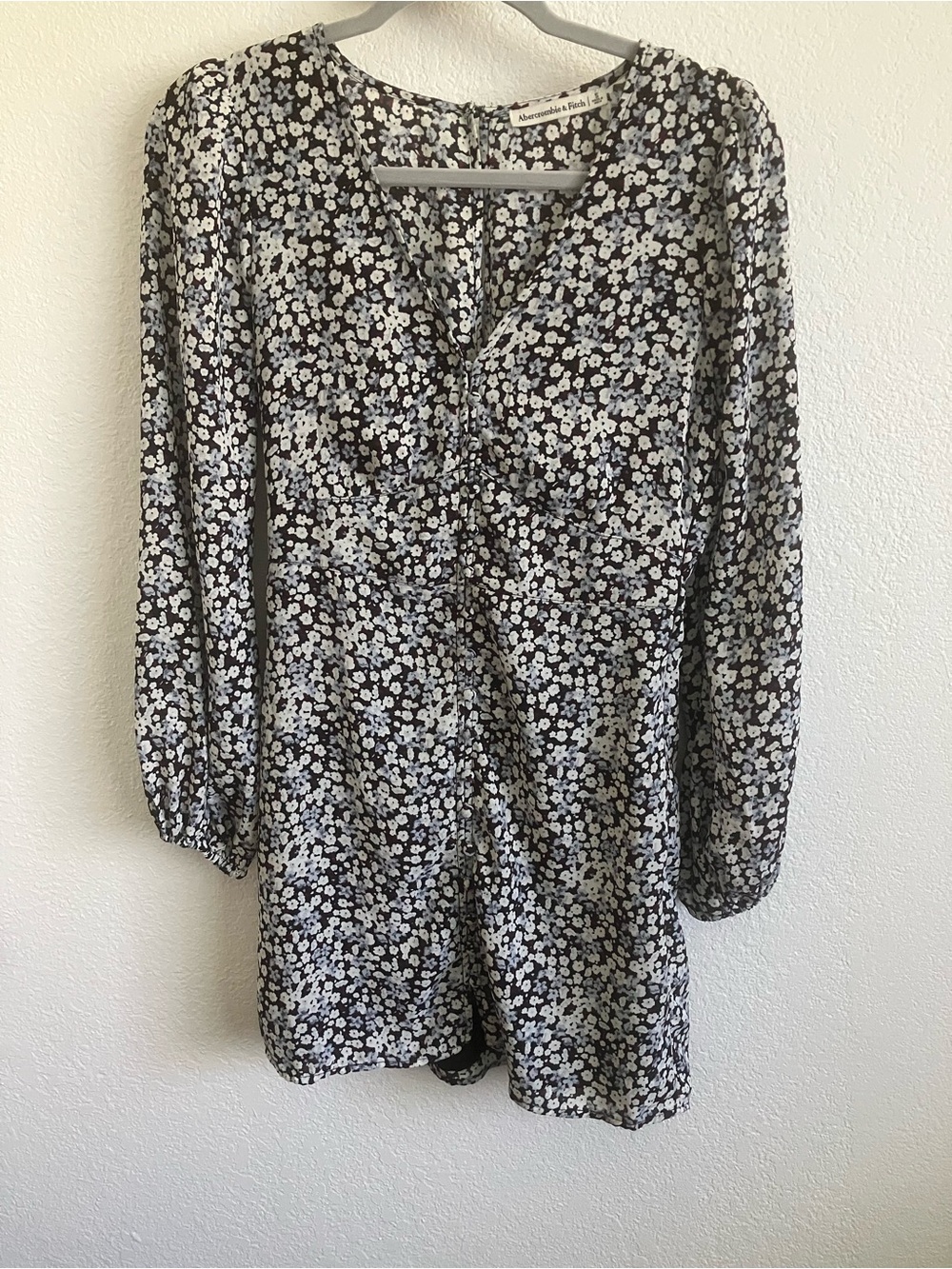 Abercrombie & Fitch White and Burgundy Floral Dress